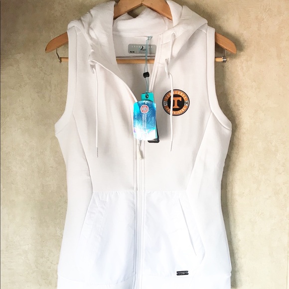 Level Wear Other - NHL Tennessee Volunteers White Vest